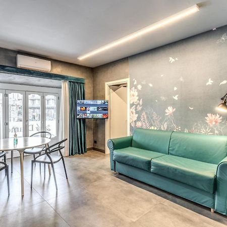 Lady Diamond Apartment Napoli Bagian luar foto