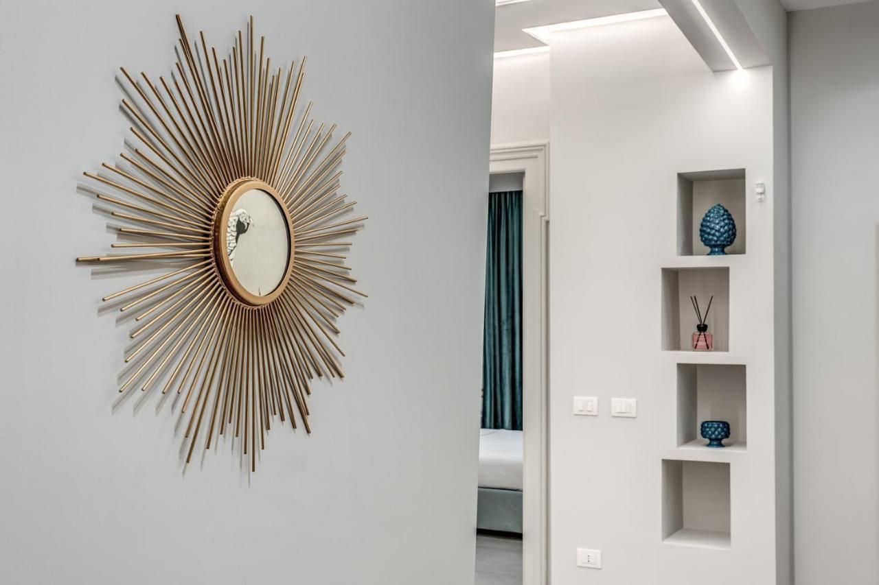 Lady Diamond Apartment Napoli Bagian luar foto