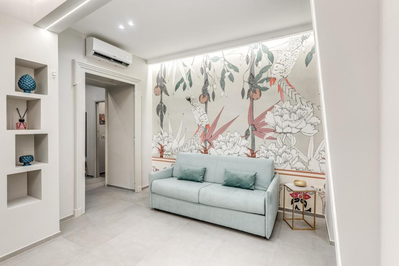 Lady Diamond Apartment Napoli Bagian luar foto