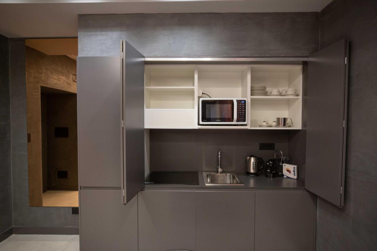 Lady Diamond Apartment Napoli Bagian luar foto