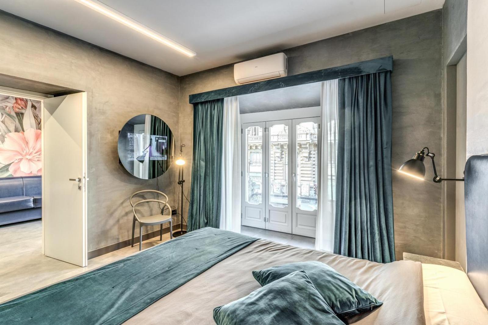 Lady Diamond Apartment Napoli Bagian luar foto